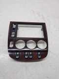 Dekoration des Navigationsbildschirms MERCEDES-BENZ M (W163) ML 270 CDI (163.113) A1636808136