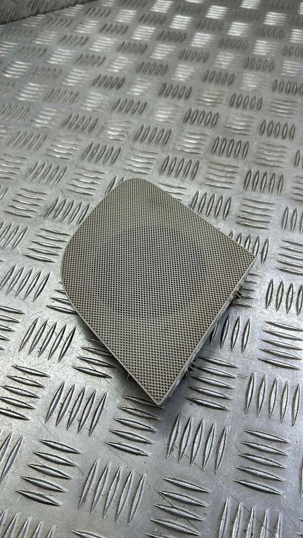 Lautsprecherblende Mercedes-Benz C-Klasse (W205) A1668201289