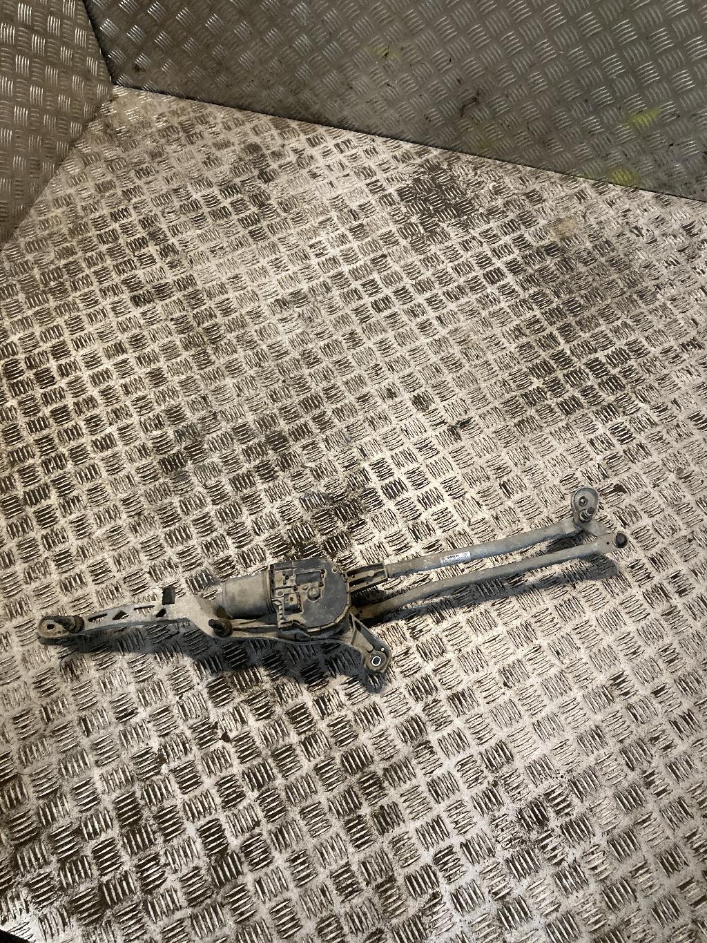 Wischergestänge vorne Mercedes-Benz C-Klasse T-Modell (S204) 2048201040