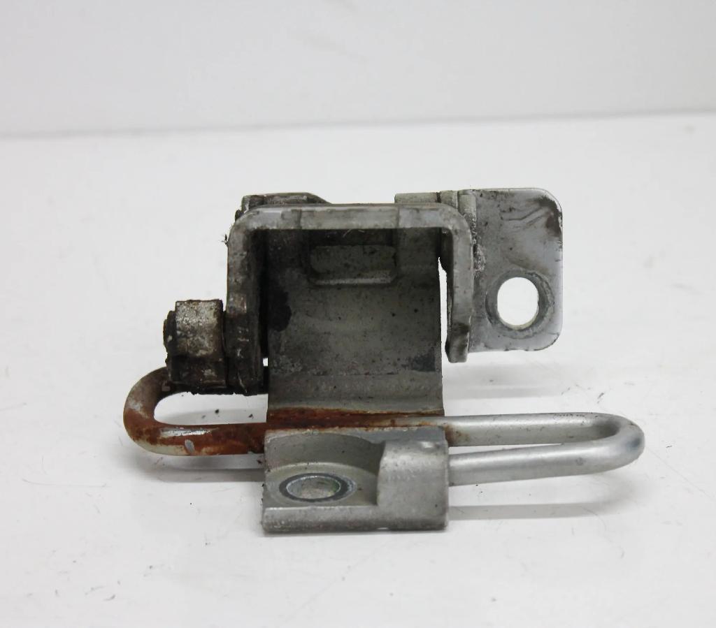 Andere Aufbauteile VW GOLF V (1K1) 2.0 TDI 1K0831412 Bild Andere Aufbauteile VW GOLF V (1K1) 2.0 TDI 1K0831412