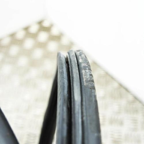 Türdichtungsgummi hinten rechts AUDI A6 Avant (4F5, C6) 3.0 TDI quattro N/A Bild Türdichtungsgummi hinten rechts AUDI A6 Avant (4F5, C6) 3.0 TDI quattro N/A