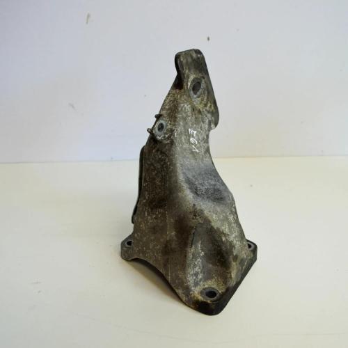 Motorhalter rechts BMW 5 Touring (E61) 520 d 6777056 Bild Motorhalter rechts BMW 5 Touring (E61) 520 d 6777056