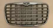 Gitter Grill vorne links CHRYSLER 300 C (LX) 3.0 CRD 62501