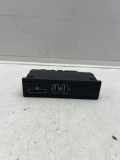 USB MERCEDES-BENZ C (W205) C 220 BlueTEC / d (205.004) A2058200526