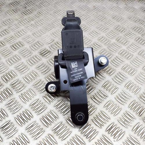 Mittlerer Sicherheitsgurt hinten KIA SPORTAGE (QL) 1.7 CRDi 89850-F1000 Bild Mittlerer Sicherheitsgurt hinten KIA SPORTAGE (QL) 1.7 CRDi 89850-F1000