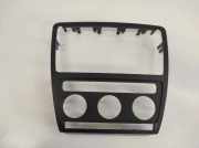 Musik-Player Verkleidung SKODA OCTAVIAII (1Z3) 2.0 TDI 113921020100 1Z0858069A