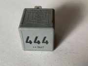 Relais VW GOLF IV Variant (1J5) 1.9 TDI 1J0927841