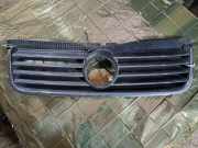 Vorderer oberer Gitter VW PASSAT B5 (3B2) 2.5 TDI 3B0853651