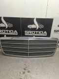 Vorderer oberer Gitter MERCEDES-BENZ E (W211) E 280 CDI (211.020) 2108800583