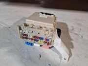 Sicherungskasten Toyota Corolla Verso (E12J1) 827300F320