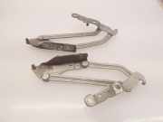 Heckklappescharnier rechts RENAULT MEGANE II Sedan (LM0/1_) 1.9 dCi (LM0G, LM1G, LM2C) 011067 011068