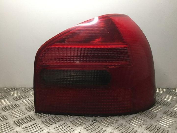 Lampenträger Heckleuchte rechts Audi A3 (8L) 8L0945257