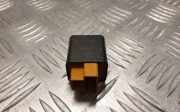 Relais Mitsubishi Carisma Stufenheck (DA0) M0113566