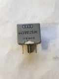 Relais SKODA OCTAVIA II Combi (1Z5) 1.6 FSI 443951253k