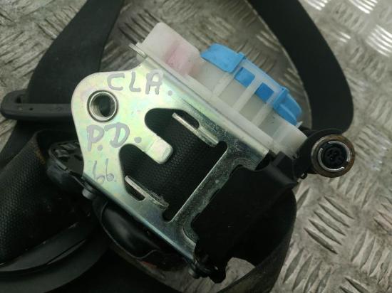 Sicherheitsgurt rechts vorne Mercedes-Benz CLA Coupe (C117) A1768600285 Bild Sicherheitsgurt rechts vorne Mercedes-Benz CLA Coupe (C117) A1768600285