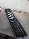 Gitter Grill vorne links AUDI A4 (8D2, B5) 1.9 TDI