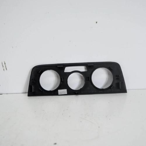 Andere Teile des Innenraums SEAT IBIZA IV (6J5, 6P1) 1.2 TSI 6J0857060 Bild Andere Teile des Innenraums SEAT IBIZA IV (6J5, 6P1) 1.2 TSI 6J0857060