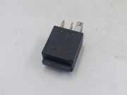 Relais AUDI A6 (4B2, C5) 1.9 TDI 8Z0951253