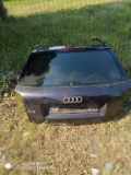 Heckklappe geschlossen Audi A3 (8P)