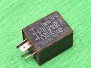Relais VW GOLF II (19E, 1G1) 1.8 GTI G60 Syncro 171955529