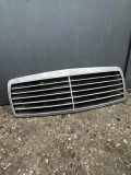Vorderer oberer Gitter MERCEDES-BENZ E (W210) E 290 Turbo-D (210.017) #F146 2108880123