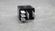 Relais BMW 3er (E36) V23073B1008