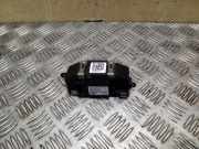 Relais für Lüfter Audi Q5 (8R) 8K0820521B