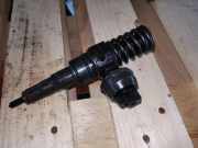 Einspritzdüse VW PASSAT B5 (3B2) 1.9 TDI 038130073AJ