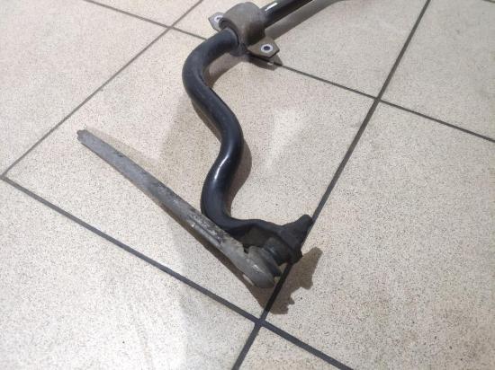 Stabilisator vorne Mercedes-Benz CLA Coupe (C117) A2463203411 Bild Stabilisator vorne Mercedes-Benz CLA Coupe (C117) A2463203411