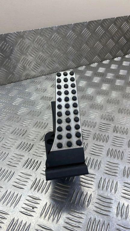 Fahrpedal Mercedes-Benz E-Klasse (W211) A2043000204