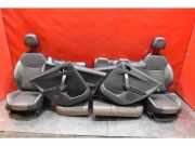 Sitzgarnitur komplett Leder geteilt Peugeot 2008 I ()