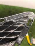 Gitter vorne unten BMW 3 (E90) 325 d 51117138418