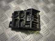 Sicherungskasten Toyota Avensis (T25) 8273405030