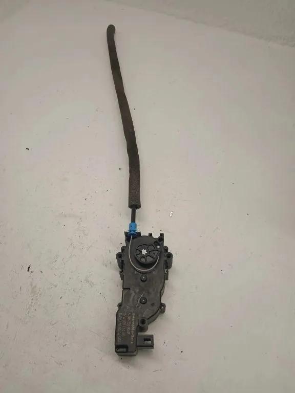 Heckklappenabzieher MERCEDES-BENZ C (W205) C 220 BlueTEC / d (205.003) A2047500060