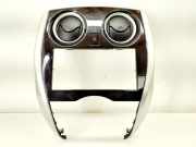 Musik-Player Verkleidung NISSAN NOTE (E12) 1.2 682603VV1A 687503VV2A