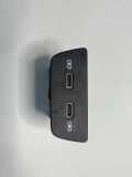 USB VW T-ROC (A11) 1.5 TSI 2G6035718