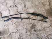 Scheibenwischerfuß MERCEDES-BENZ B (W245) B 180 CDI (245.207) A1698200240