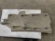 Rechte Unterbodenabdeckung AUDI A1 Sportback (8XA, 8XF) 1.6 TDI 6R0825202