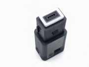 USB PEUGEOT 5008 III (KA, KB, KC) e-210 9831350680