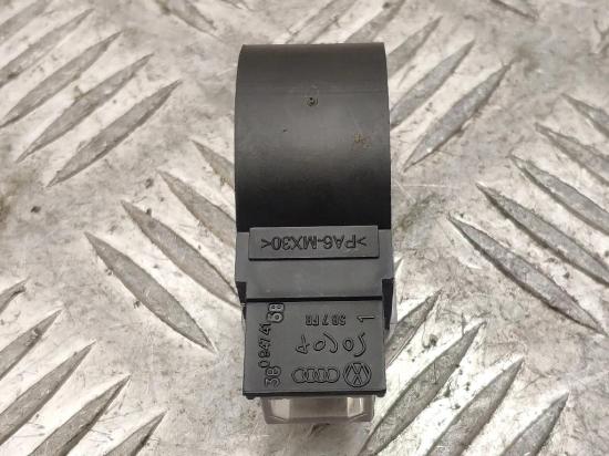 Innenleuchte BENTLEY CONTINENTAL FLYING SPUR (3W_) 6.0 3B0947415B Bild Innenleuchte BENTLEY CONTINENTAL FLYING SPUR (3W_) 6.0 3B0947415B