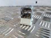 Relais für Lüfter Opel Zafira A (T98) 90560362