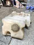 Fensterwaschtank BMW 3 (E30) 320 i 1385280