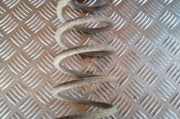 Feder links hinten Hyundai Accent I Stufenheck (X-3)