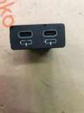 USB BMW X1 (F48) sDrive 20 d 8714938