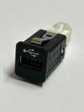 USB BMW X1 (E84) xDrive 20 d 9237656