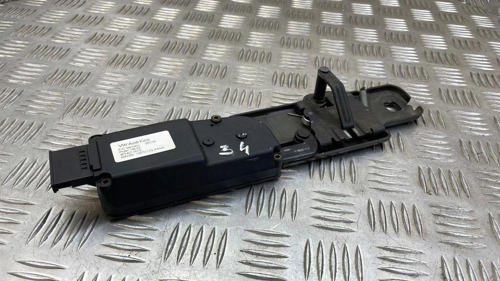 Türfeststeller Audi Q5 (8R) 4F9827383E