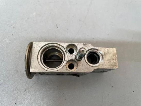 A/C Conditioner Expansion Valve MERCEDES-BENZ M (W164) ML 320 CDI 4-matic (164.122) A1648300084 Bild A/C Conditioner Expansion Valve MERCEDES-BENZ M (W164) ML 320 CDI 4-matic (164.122) A1648300084