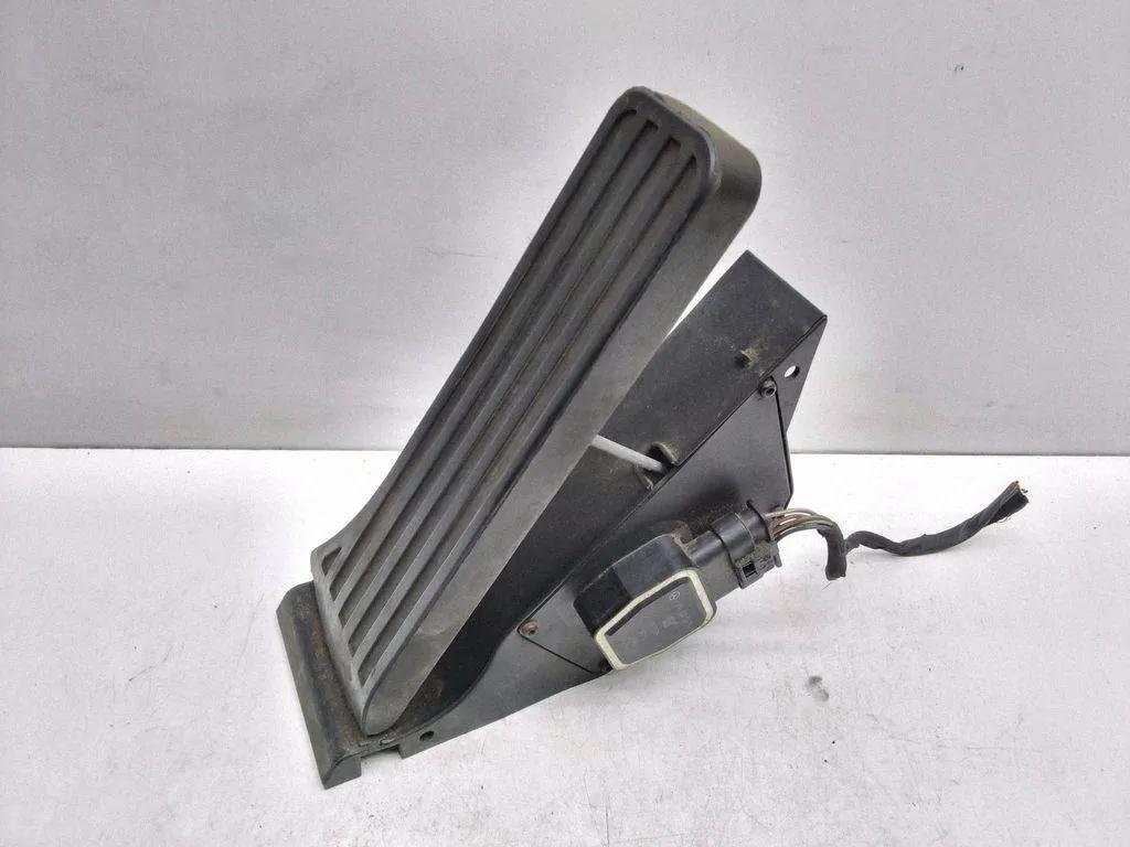 Gaspedal MERCEDES-BENZ E Cabrio (A207) E 350 CDI (207.422) A2043000004