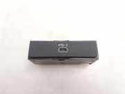 USB AUDI A5 (F53) 2.0 TDI 8W0035708A