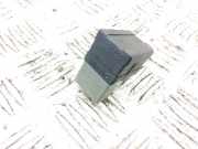 Schalter Feststellbremse Hyundai i40 CW (VF) PA66GF30